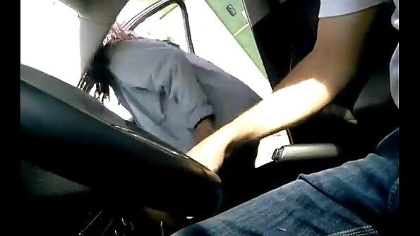 जॉयमी: कर्री आणि टेस एल - रूममेट्स